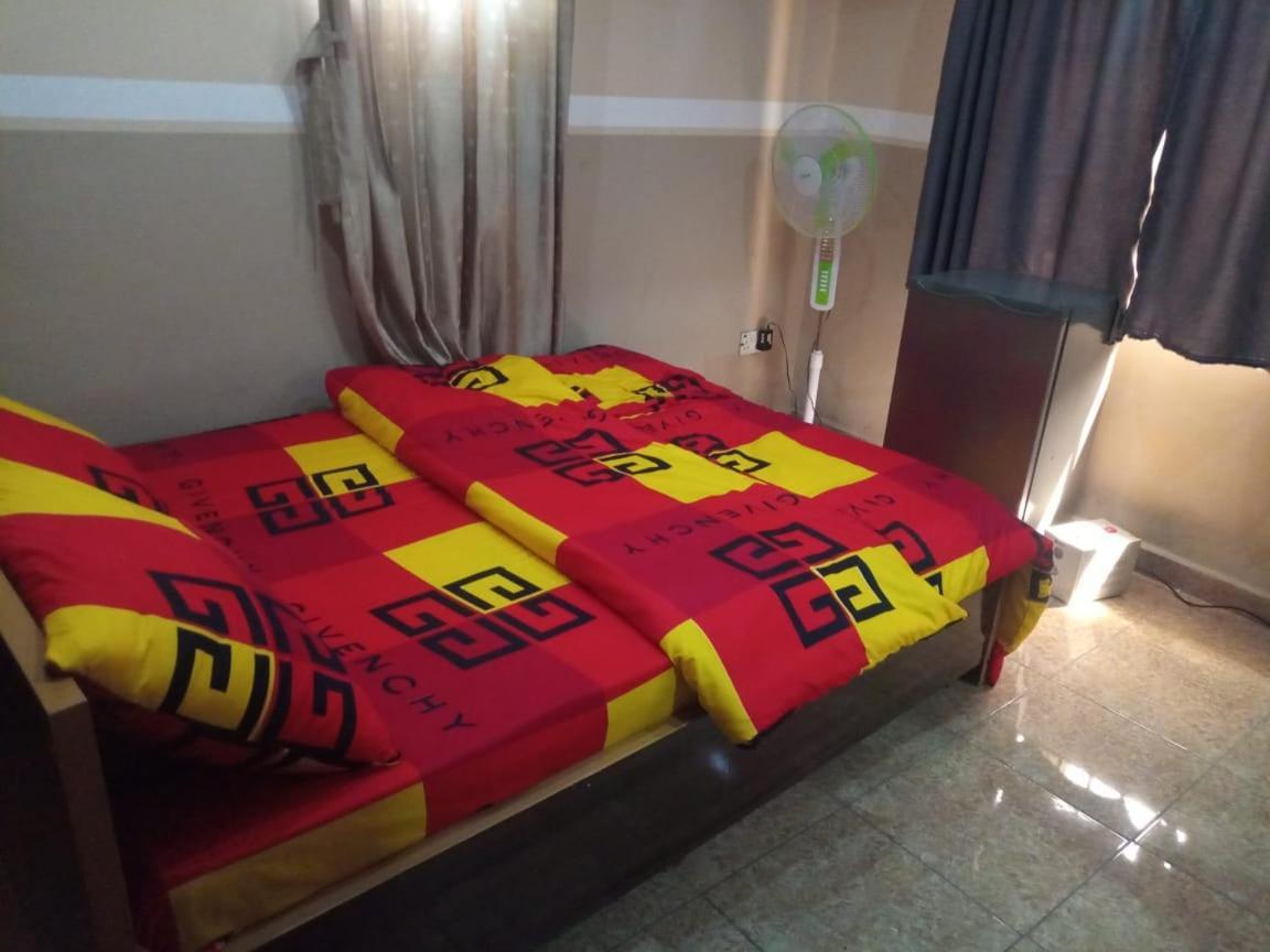 The Edgewood Manor, Entire Service Apartment With 24 Hours Power Akure Zewnętrze zdjęcie